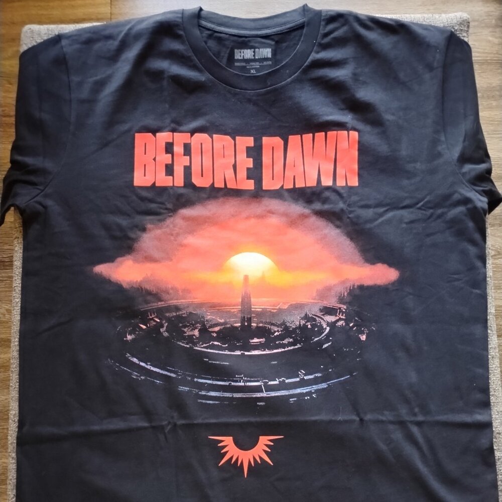 Slander Before Dawn Space Sunrise Mens T-Shirt Sz M S/S - New in Bag